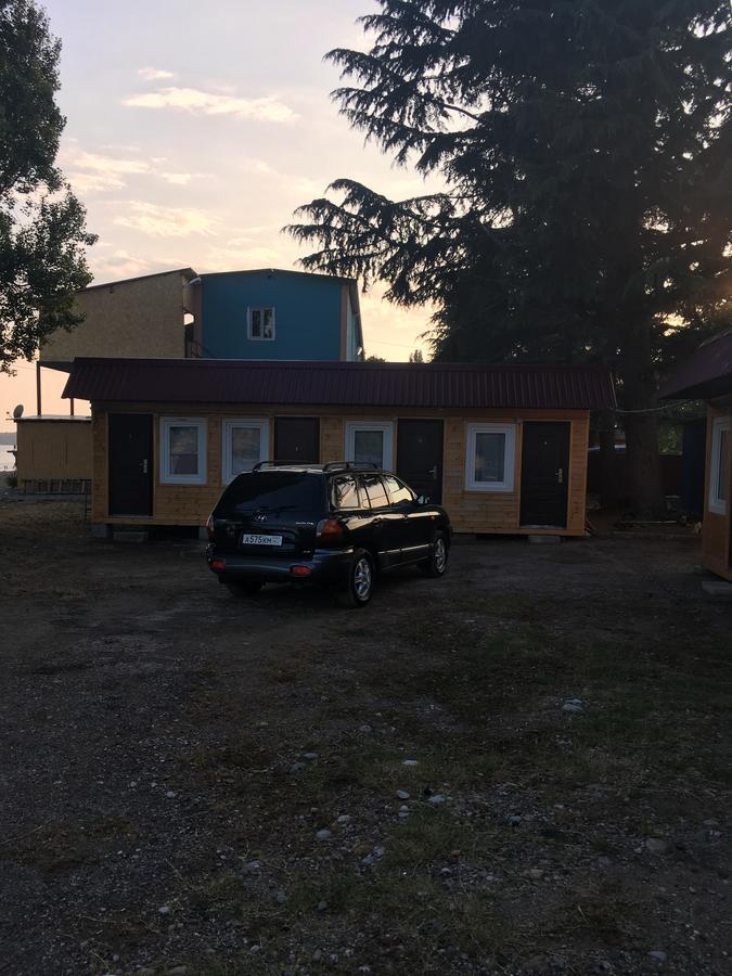 Guest House Tri Topolya Lidzava Exterior foto